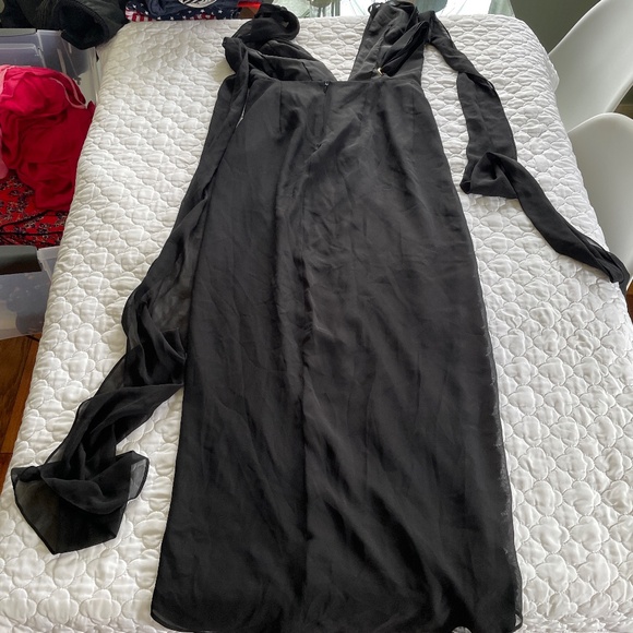 Shona Joy Plunge Formal Black Dress Made in Australia Size 6 - Picture 2 of 9